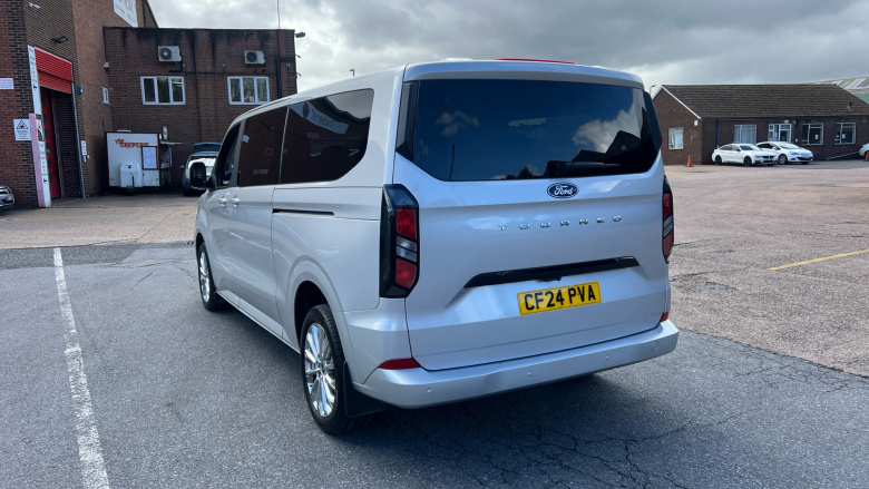 Ford Tourneo Custom 320 L2 Diesel Fwd 2.0 EcoBlue 136ps H1 Titanium 8 seater